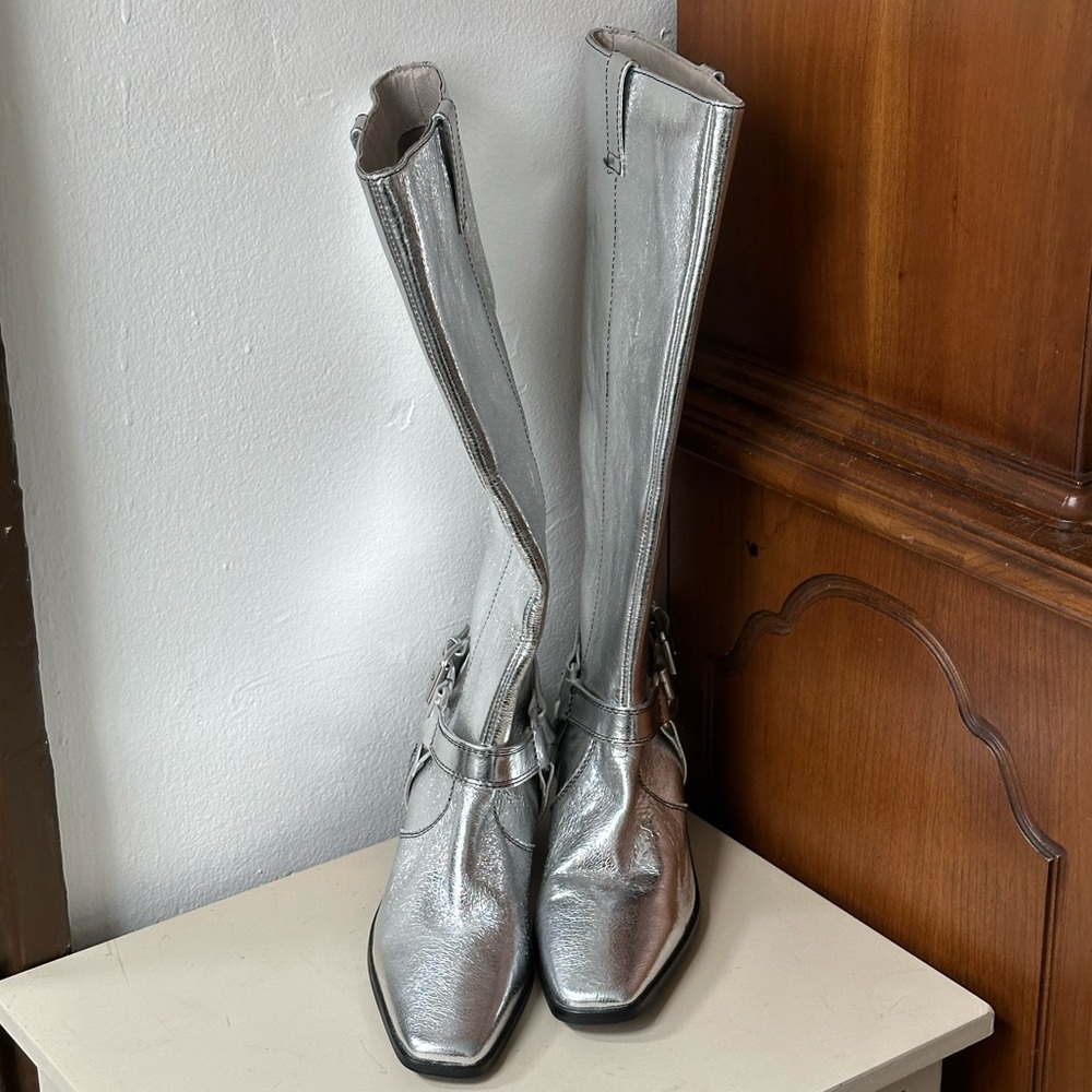 Caverly Milly Boot Crinkle Silver Size 39 - Picture 7 of 16